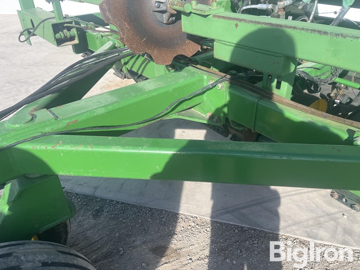 john-deere-750-image-12