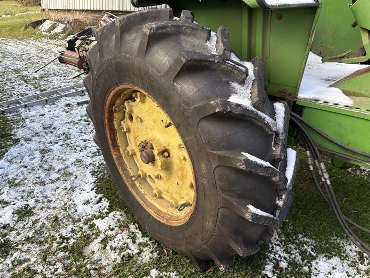 john-deere-4030-image-5