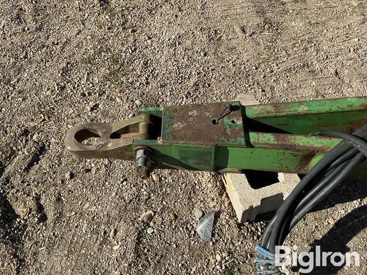 john-deere-630-image-9