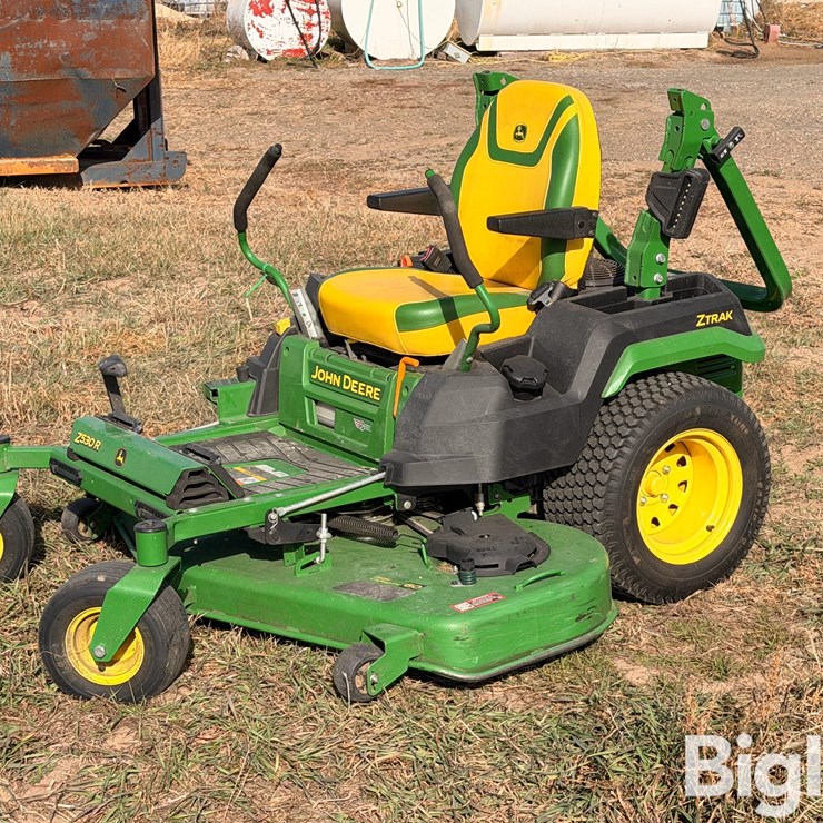 JOHN DEERE Z530R