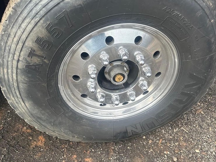 1999-kenworth-t800-image-10