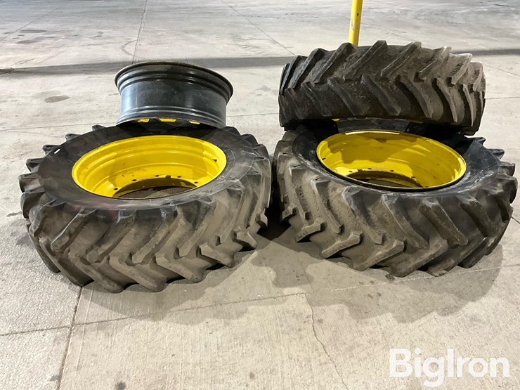 john-deere-4940-image-2