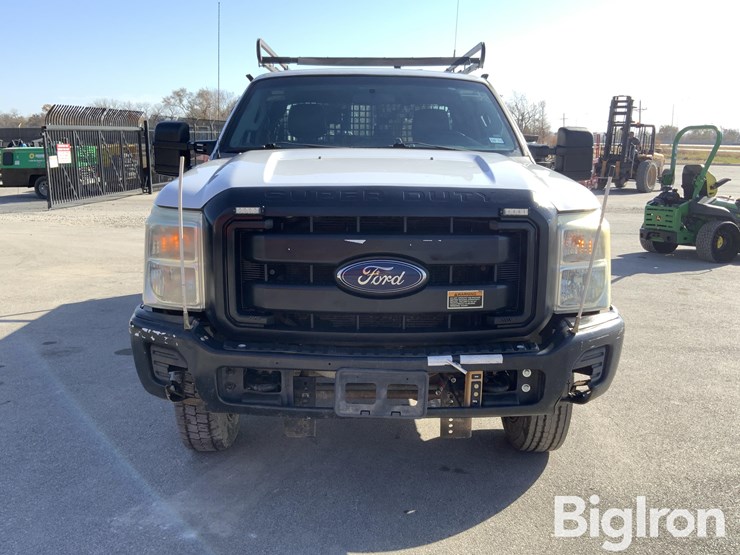 ford-f350-xl-image-2