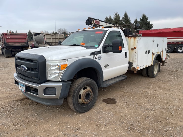 2014-ford-f550-image-1