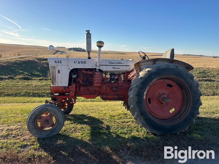 j-i-case-830-image-4