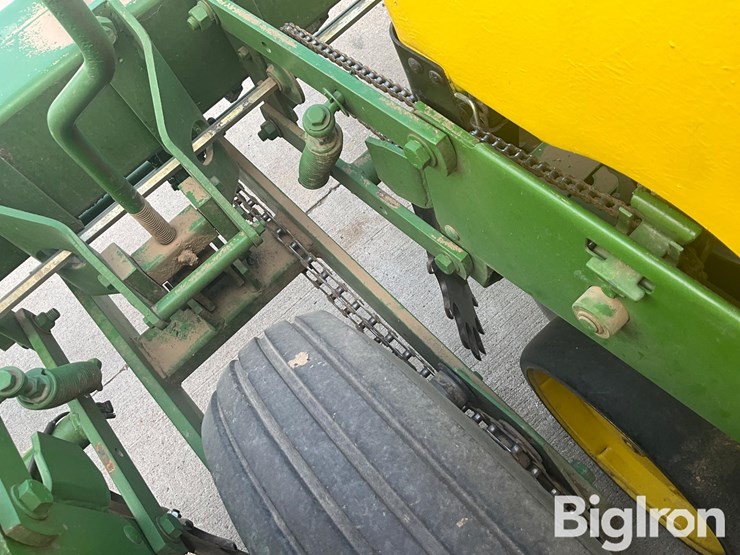 john-deere-7100-image-19