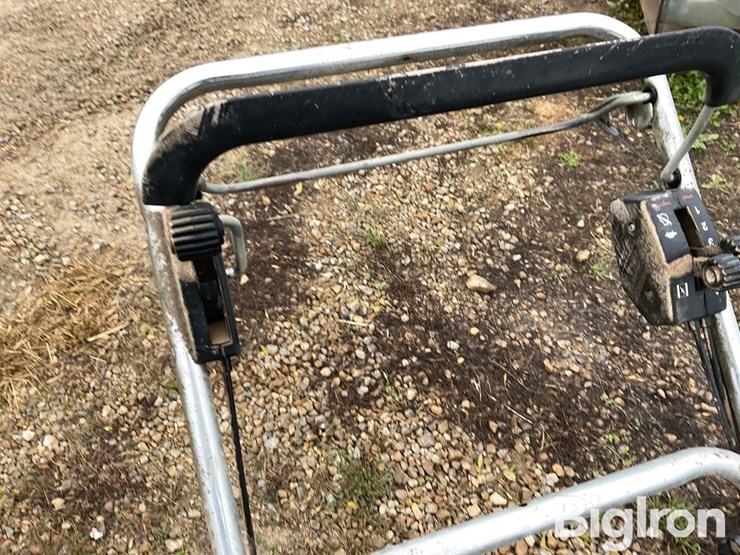 john-deere-5hp-image-13