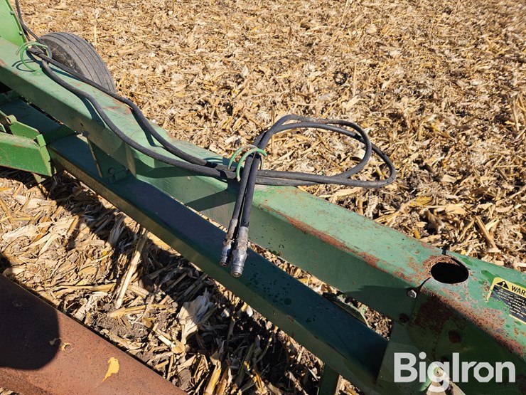 john-deere-35-image-12