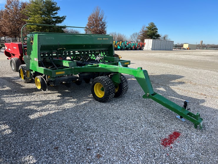 john-deere-750-image-15