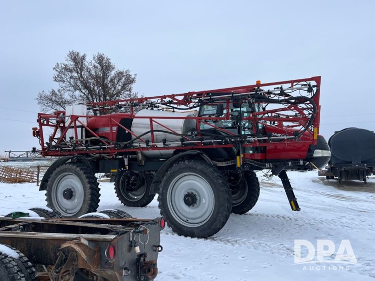 case-ih-patriot-3340-image-6