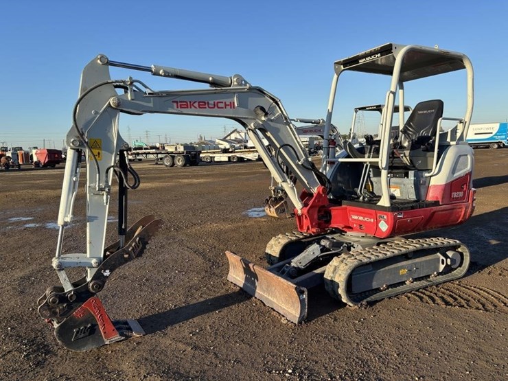 takeuchi-tb230-image-1