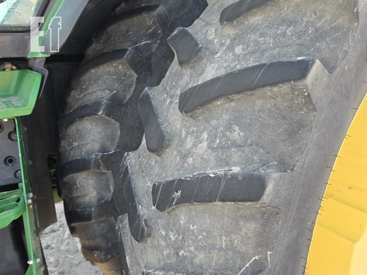 john-deere-8370r-image-17