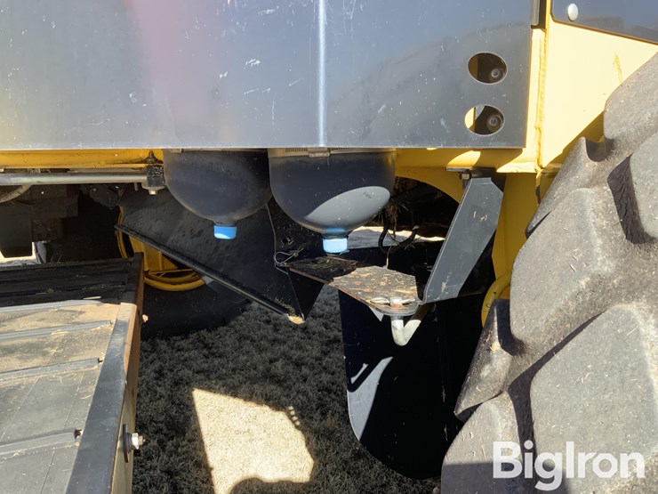 new-holland-speedrower-260-image-12