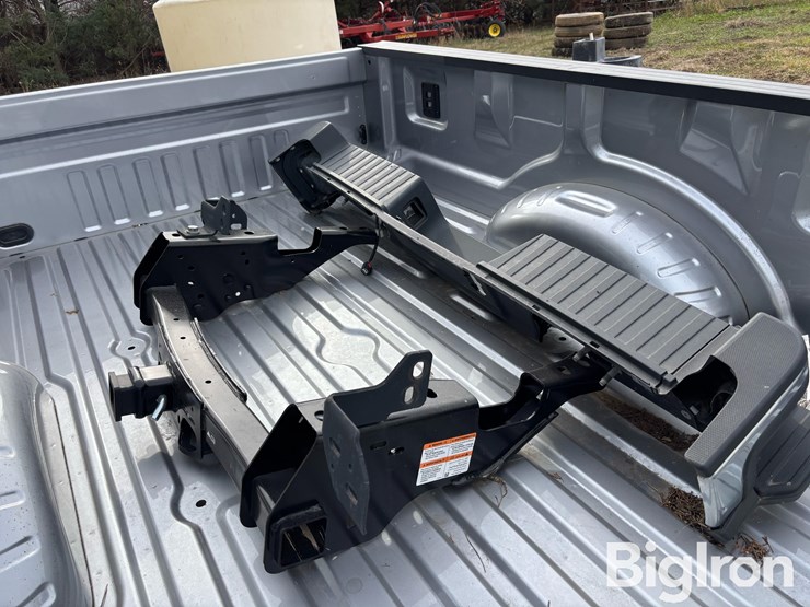 2024-ford-f350-image-15