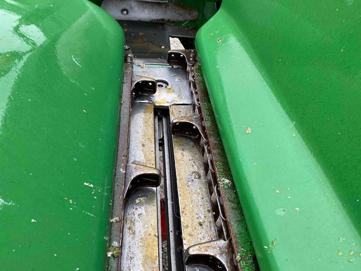 john-deere-608c-image-17