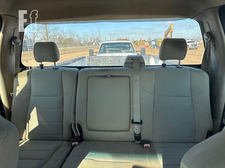 2008-ford-f350-image-28