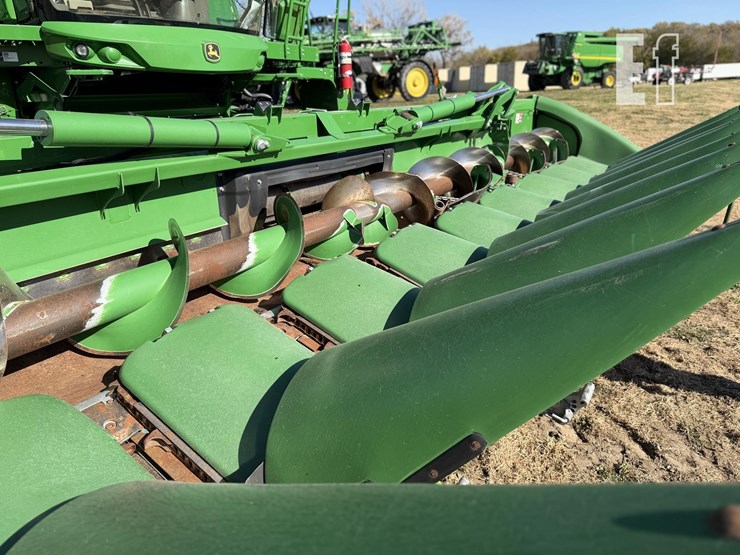 john-deere-712fc-image-21