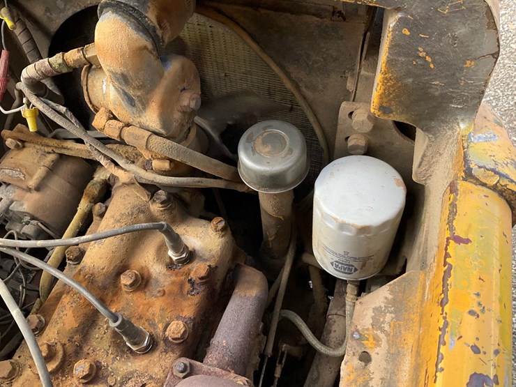 #1351-•-allis-chalmers-forklift-image-39