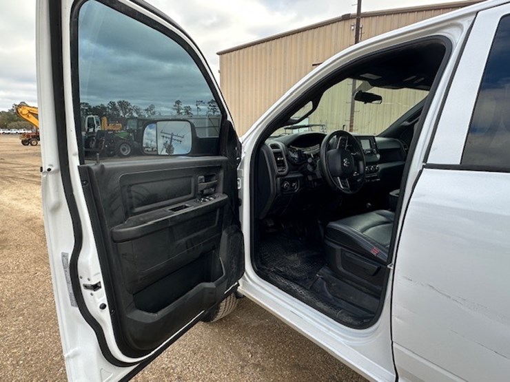 2022-dodge-ram-2500-image-33