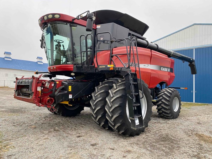 case-ih-8010-image-2