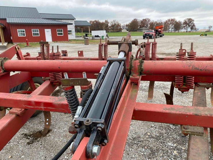 international-5500-image-13