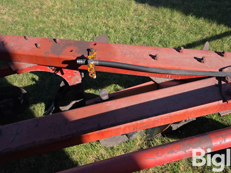 international-510-image-18