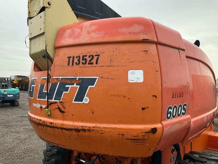 jlg-600s-image-46