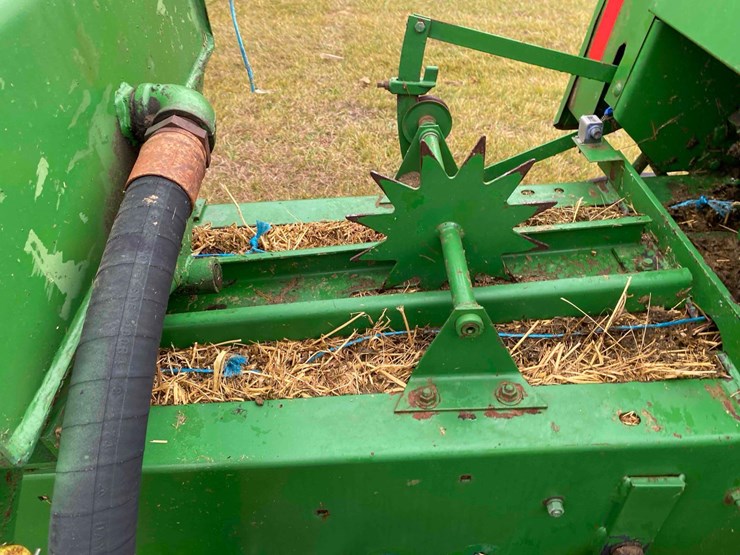 john-deere-328-image-31