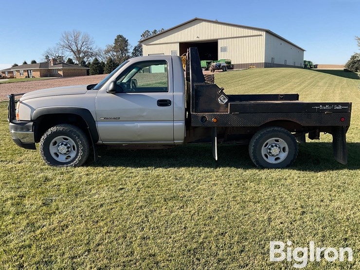 2007-chevrolet-silverado-2500-image-8