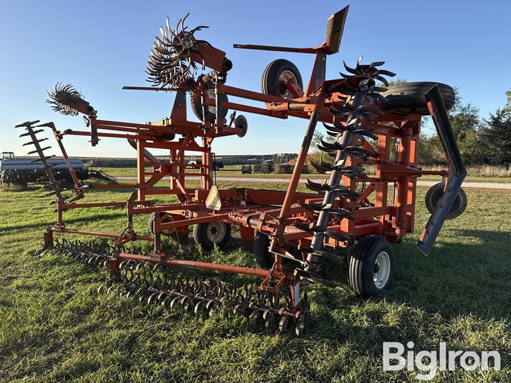 richardson-ae4-35-4-image-5