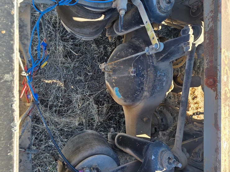 peterbilt-379-image-14