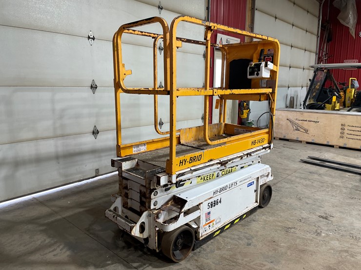 2016-hy-brid-lifts-hb-1430-image-5