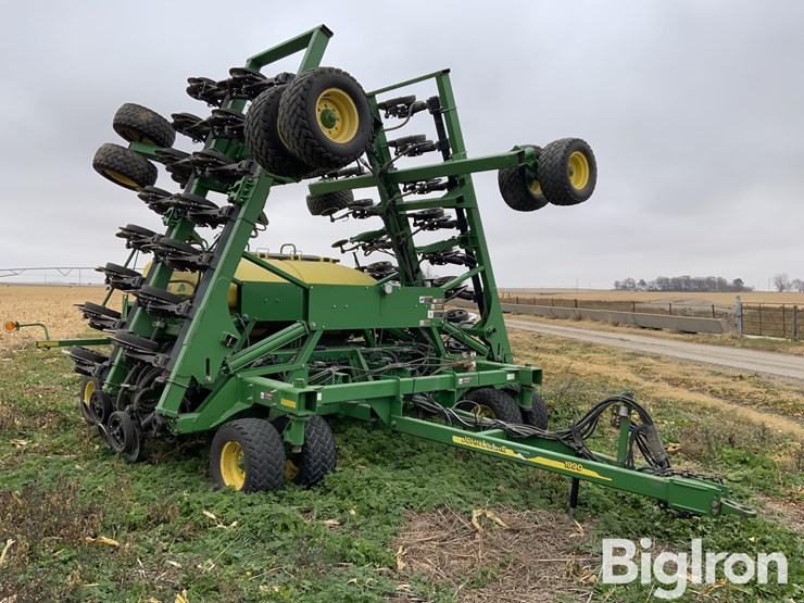 john-deere-1990-image-3