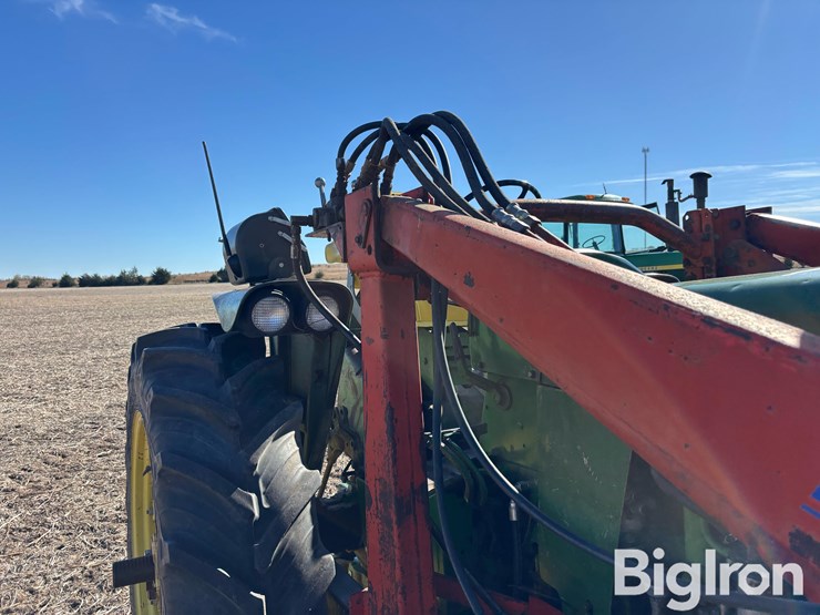 john-deere-3020-image-18