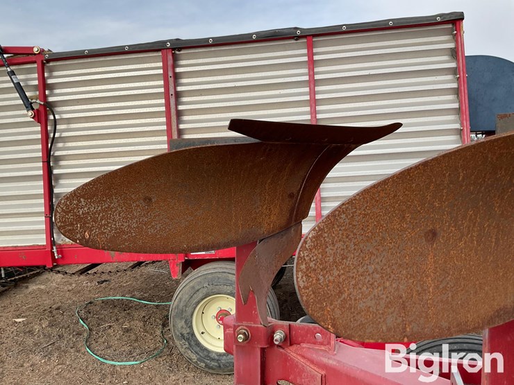 case-ih-165-image-19