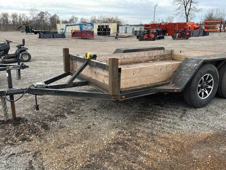 #2207-•-double-axle-tongue-trailer*-image-1