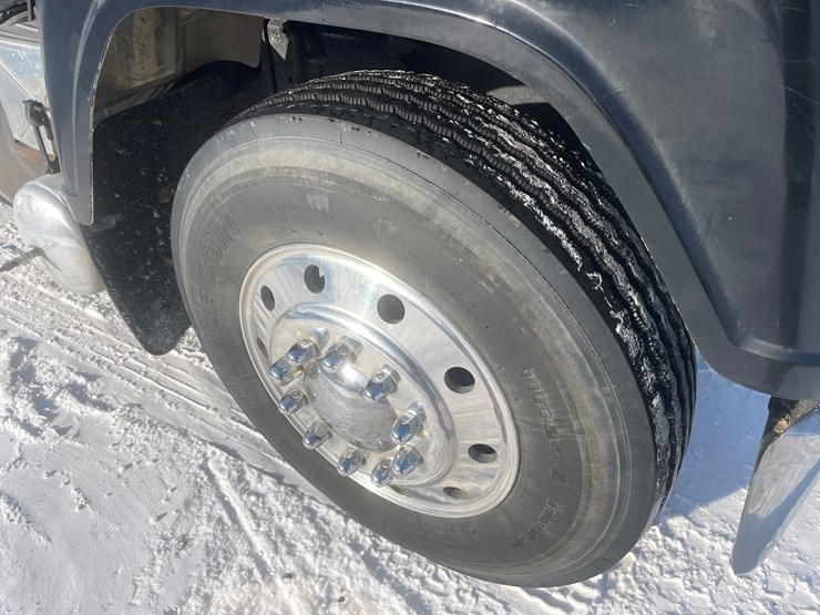 #1156-•-1987-mack-dump-truck-(has-mn-title)-image-16