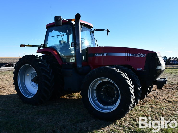 case-ih-mx230-image-3