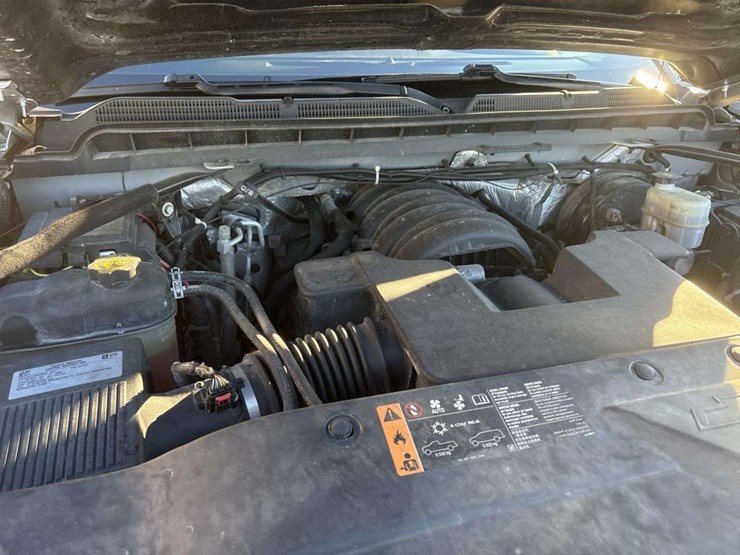 2017-chevrolet-1500-image-24