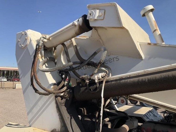 mark-h3-843tct-telescoping-material-handler-image-15