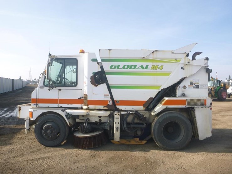 global-m4-sweeper-image-5