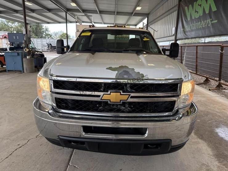 chevrolet-silverado-3500hd-image-3