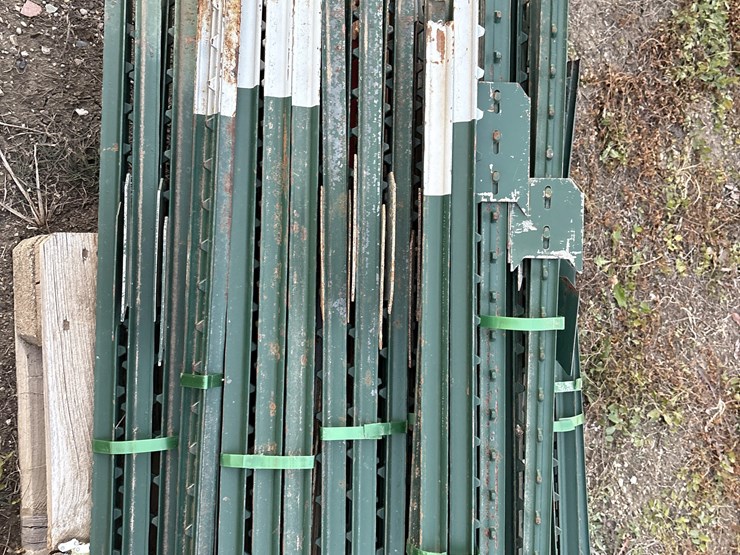 steel-t-posts-image-11