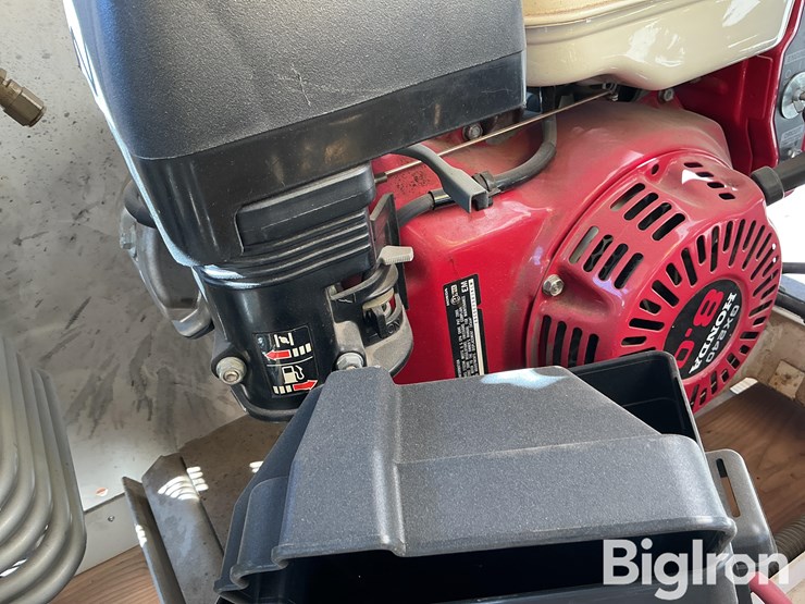 bauer-air-compressor-image-12