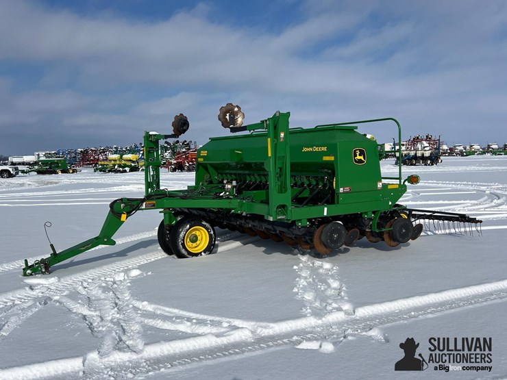 john-deere-1590-image-1