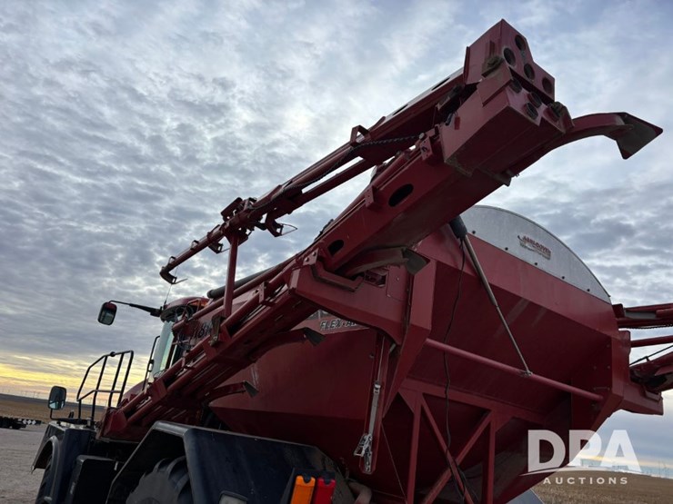 case-ih-titan-4530-image-47