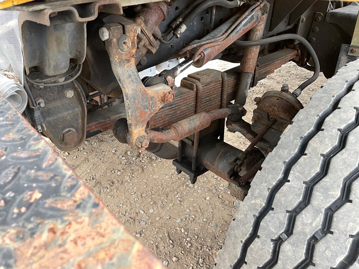 gmc-topkick-image-11