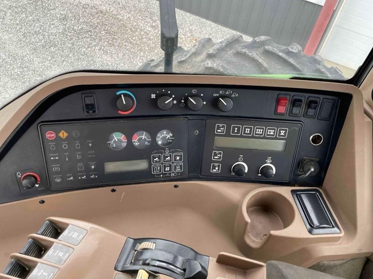 john-deere-8300-image-40