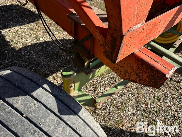 john-deere-250-image-16