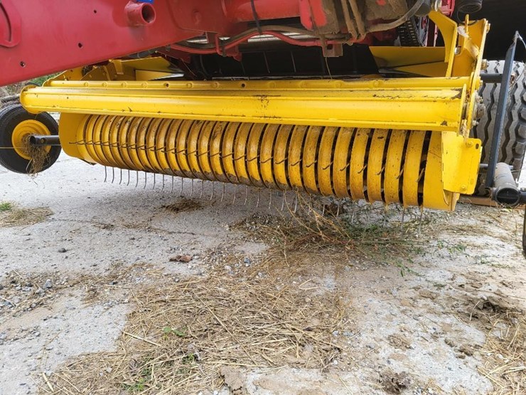 2021-new-holland-450-image-45